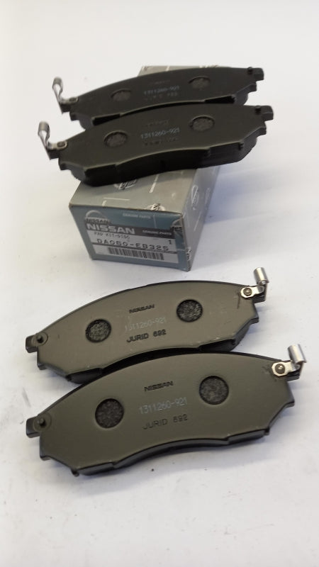 Original NISSAN Navara D40 front brake pads DA060EB325 