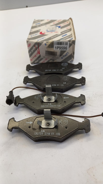 Original FIAT Palio Siena Bemsbeläge Satz Vorne 9947996