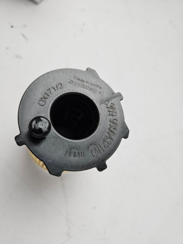 Original PEUGEOT 208 308 II CITROEN Berlingo C3 C3 II Ölfilter 1610693780