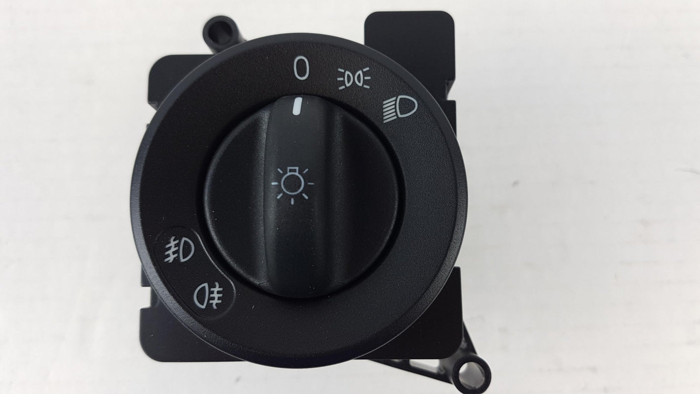 Original MERCEDES-BENZ W906 Sprinter Lichtschalter A9065450304