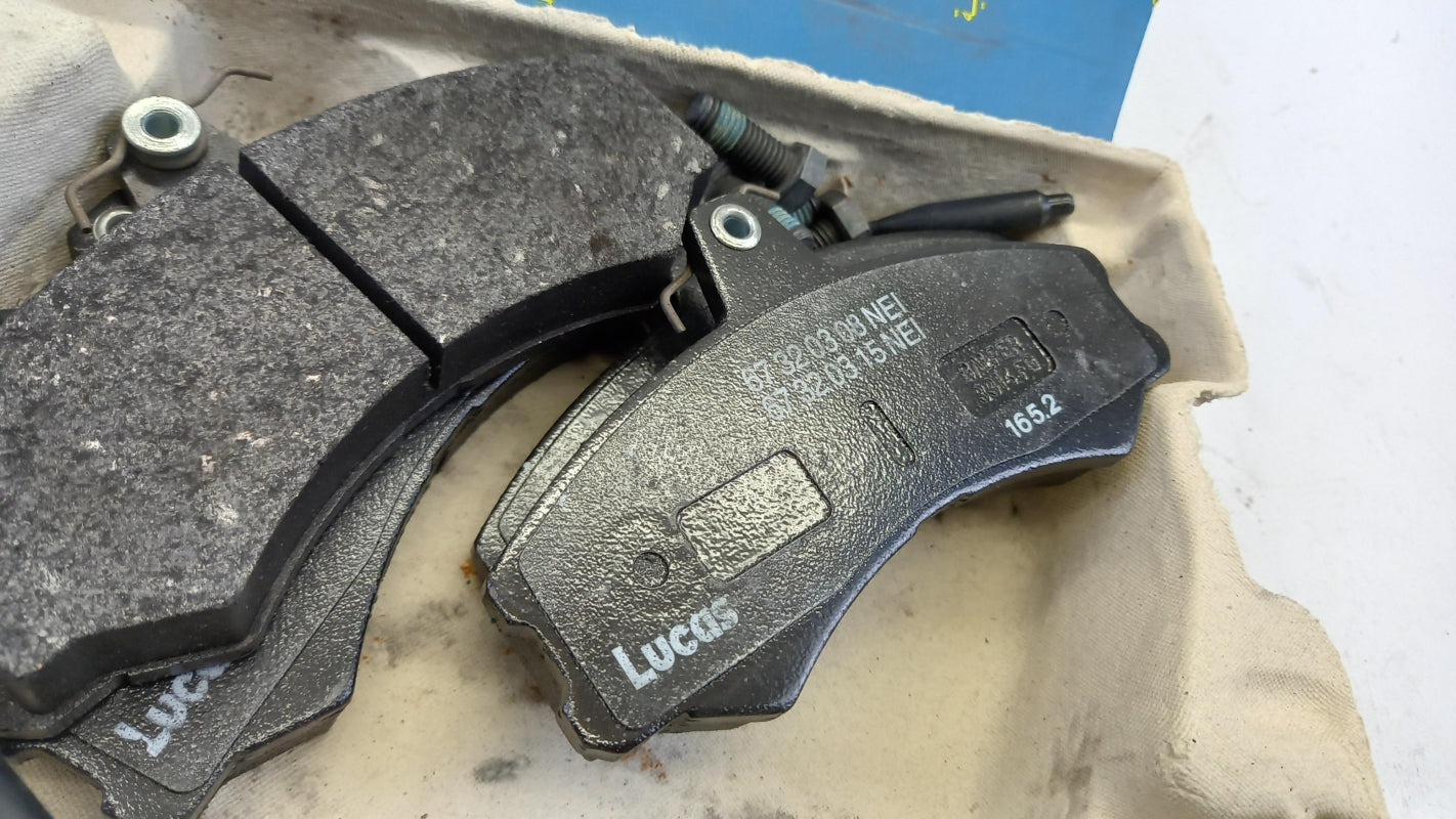 Original PEUGEOT J5 CITROEN C25 Bremsbeläge vorne 425106