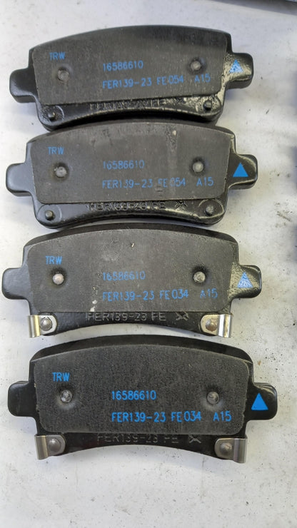 Original OPEL Insignia G09 Bremsbeläge hinten 22846362