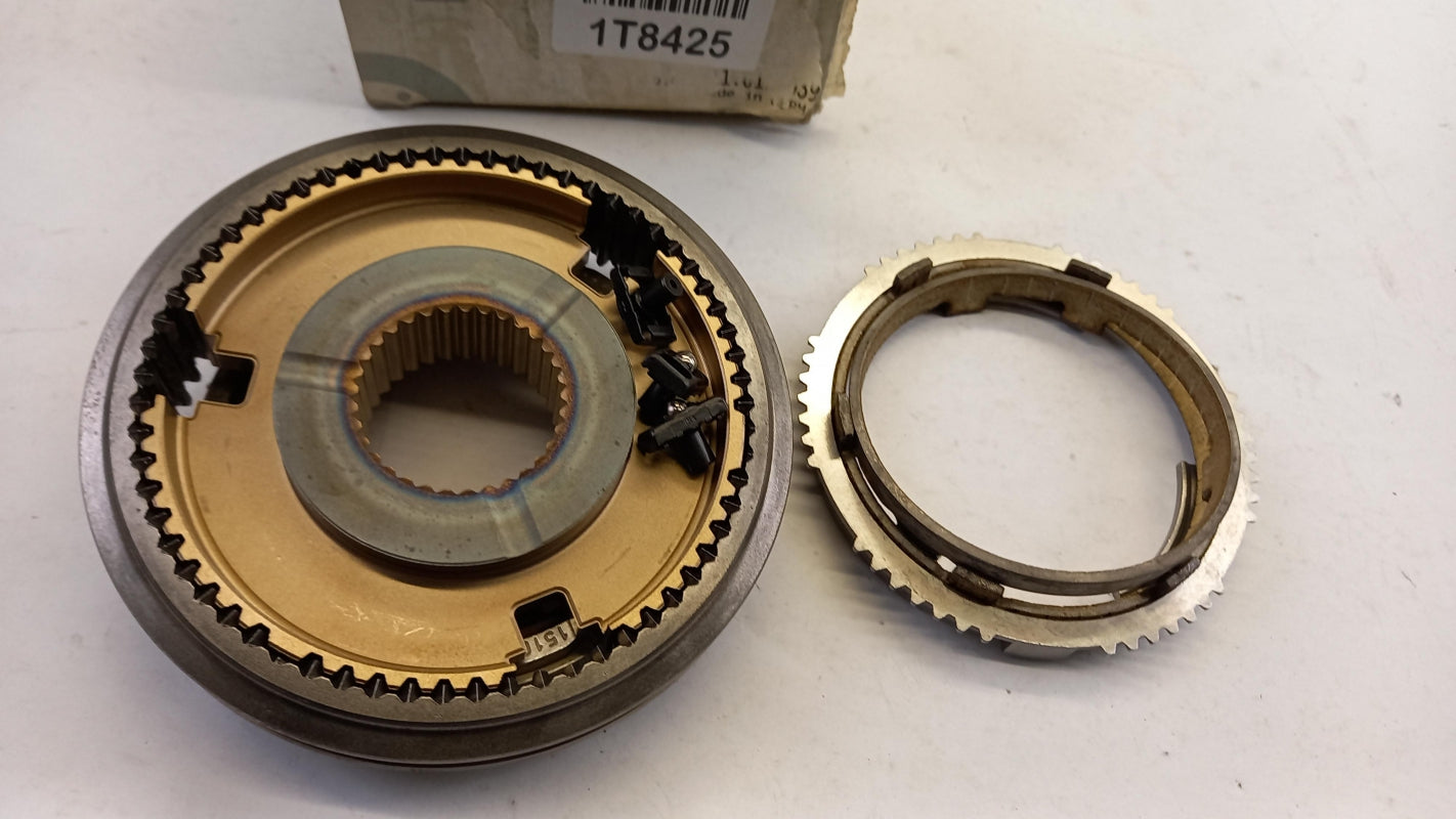 Original OE MERCEDES-BENZ Schaltgetriebe Synchronizer Nabe A4472600800
