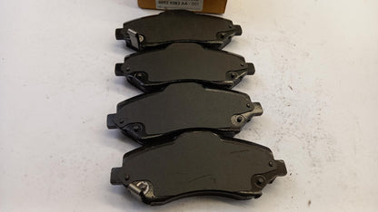 Original JEEP Cherokee Wrangler DODGE Journey Bremsbeläge vorne K68029263AA