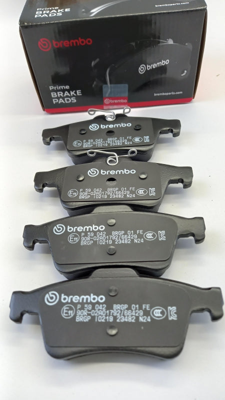 BREMBO für OPEL Vectra-C Signum FORD Focus II Bremsbeläge Satz Hinten P59042