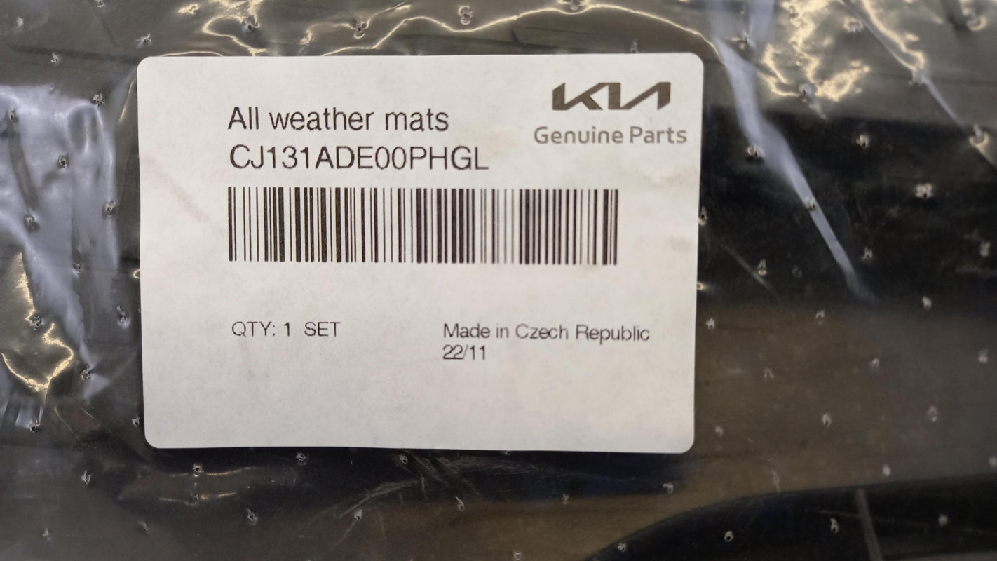 Original OE HYUNDAI/KIA Fußmattensatz CJ131ADE00PHGL