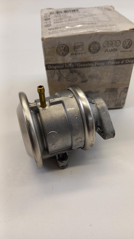 Original AUDI A4 VW Phaeton Ventil Sekundärluftpumpsystem 078131102N