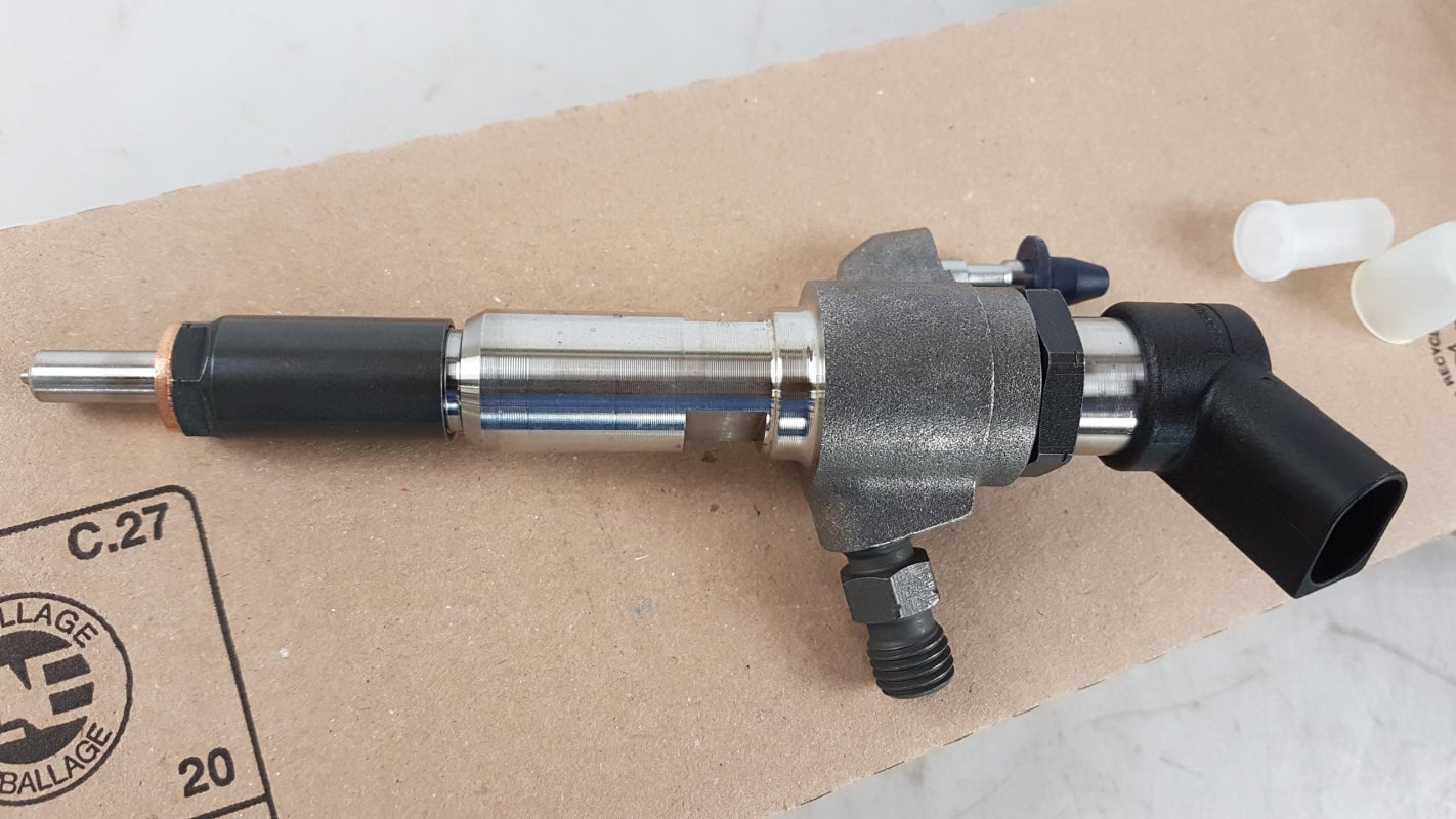 Original PEUGEOT 208 308 508 CITROEN C4 C5 Berlingo Injektor 1.6 HDi 9802448680