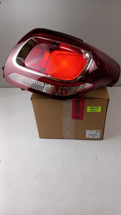 Original CITROEN DS3  Heckleuchte rechts 9808418480