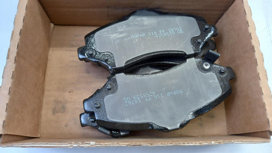 Original OE FIAT Bremsbeläge V1018762AA