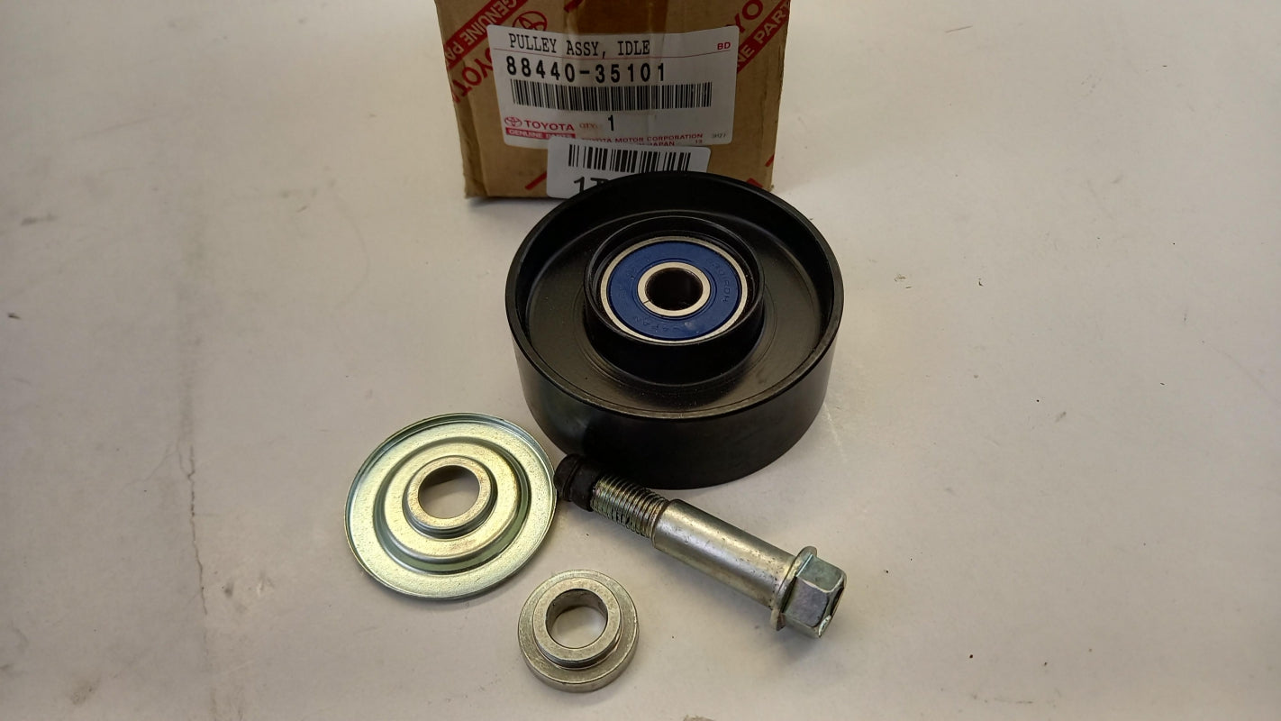 Original OE TOYOTA Riemenspanner 8844035101