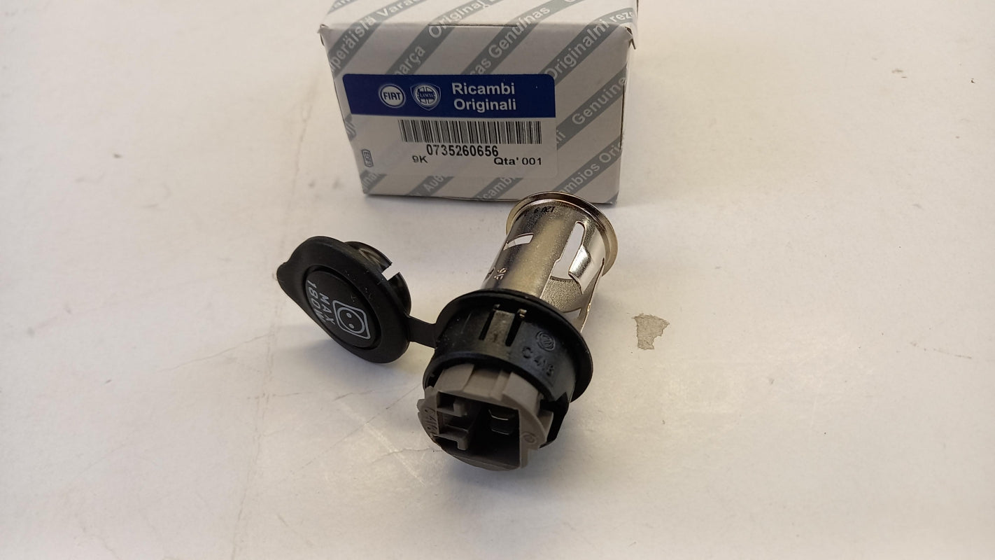 Original OE FIAT Steckdose 735260656
