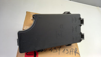 Original MOPAR für CHRYSLER PT Cruiser 2.4L Sicherungskasten 56049719AR