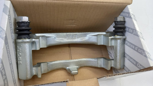 Original OE FIAT Bremssattel Träger 9946980