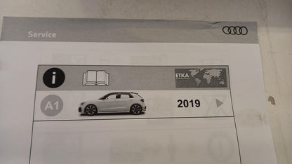 Original AUDI A1 S1 (GB) 2019- Einparkhilfe vorne überlackierbar 82A054630