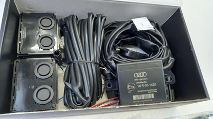 Original AUDI A1 S1 (GB) 2019- Einparkhilfe vorne überlackierbar 82A054630