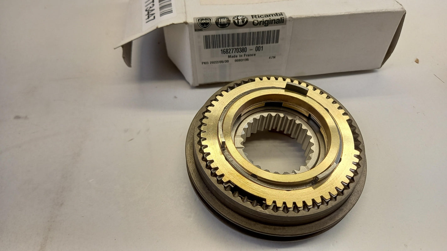 Original OE FIAT Schaltgetriebe Synchronizer Nabe 1682770380