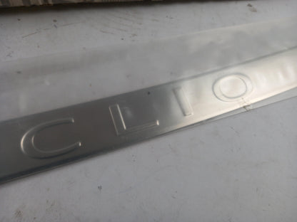 Original RENAULT Clio V 2019 Ladekantenschutz Hinten 8201716234