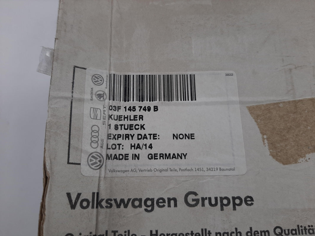 Original OE Volkswagen Ladeluftkühler 03F145749B