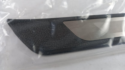Original VW Passat Einstiegsleiste 4 stück Edelstahl vorne+hinten 3AE071303