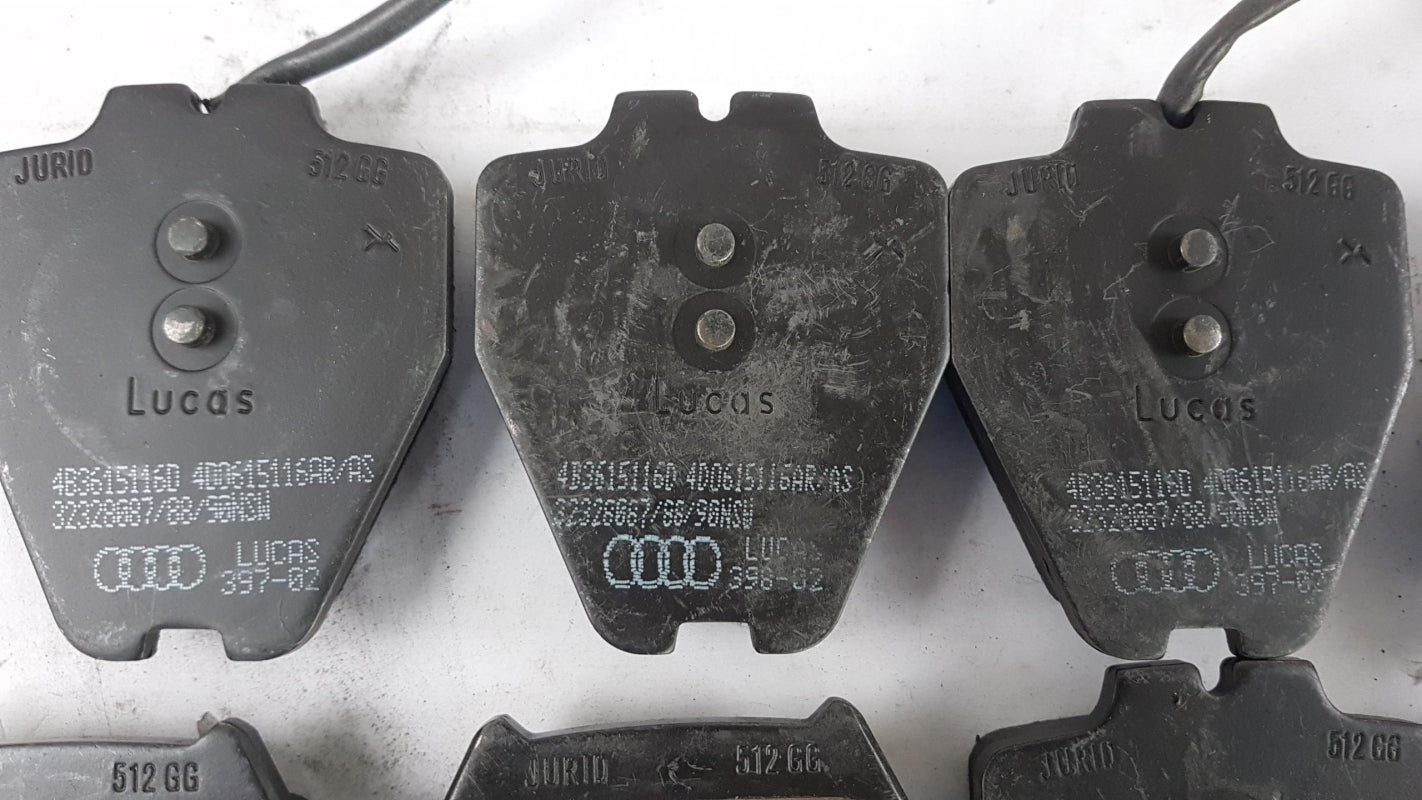 Original AUDI A8 I (1999-2002) Bremsbeläge Satz Vorne 4D0698151P