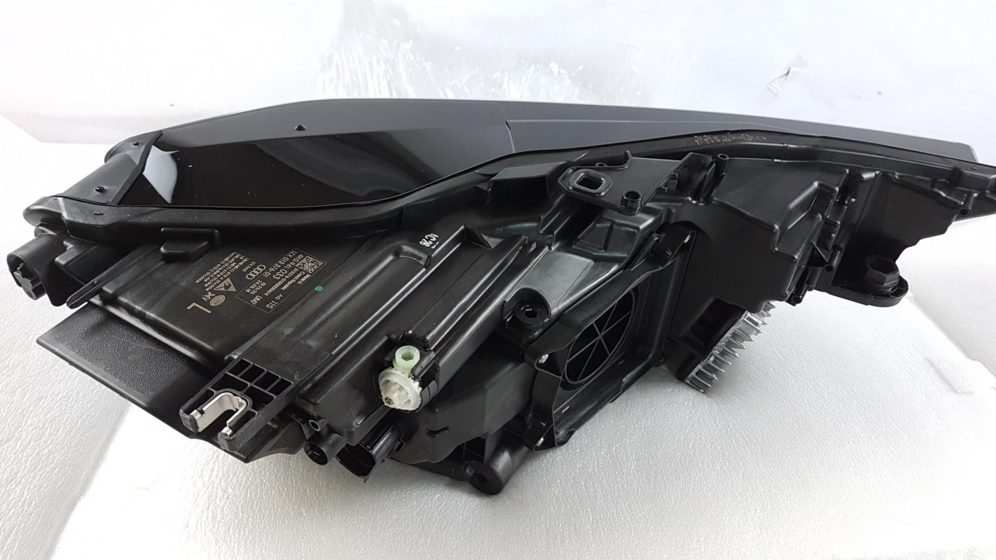 Original AUDI A6 V (2019-) Frontscheinwerfer Scheinwerfer Links 4K0941033