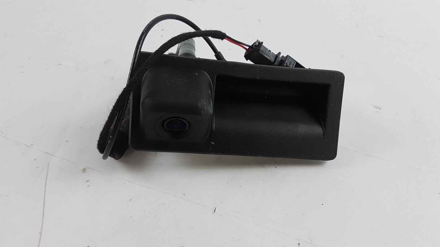 Original AUDI A4 A5 A6 A7 Q3 Q5 RSQ3 Heckklappengriff mit Kamera 5N0827566AA