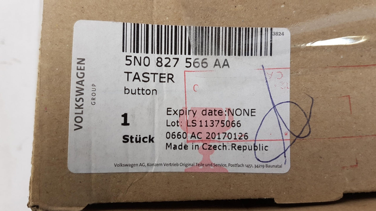 Original AUDI A4 A5 A6 A7 Q3 Q5 RSQ3 Heckklappengriff mit Kamera 5N0827566AA