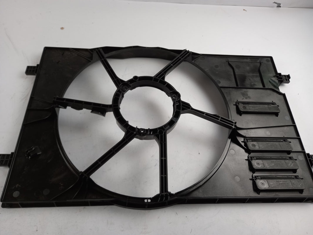 Original OE Volkswagen Lüfterzarge 5Q0121205AP