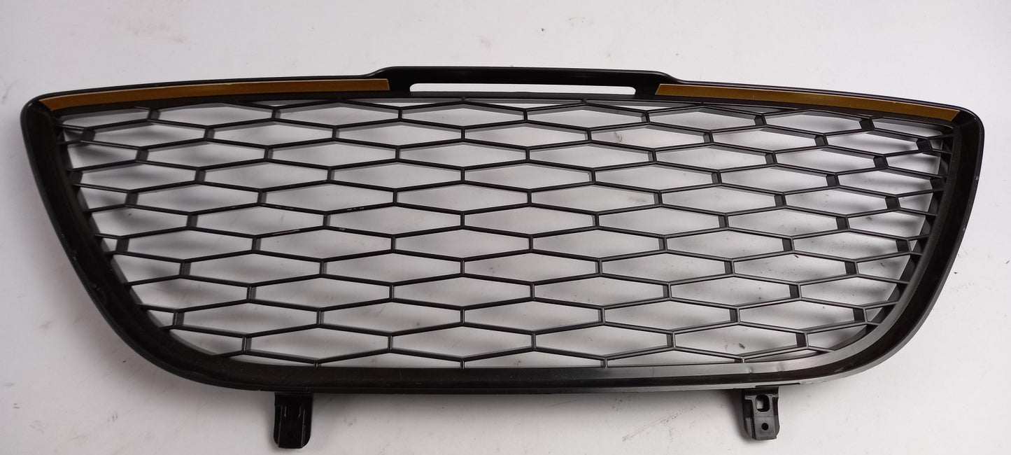 Original SEAT Ibiza ST 2010-2011 Frontgrill Kühlergitter 'Waben' Oben 6J0052535