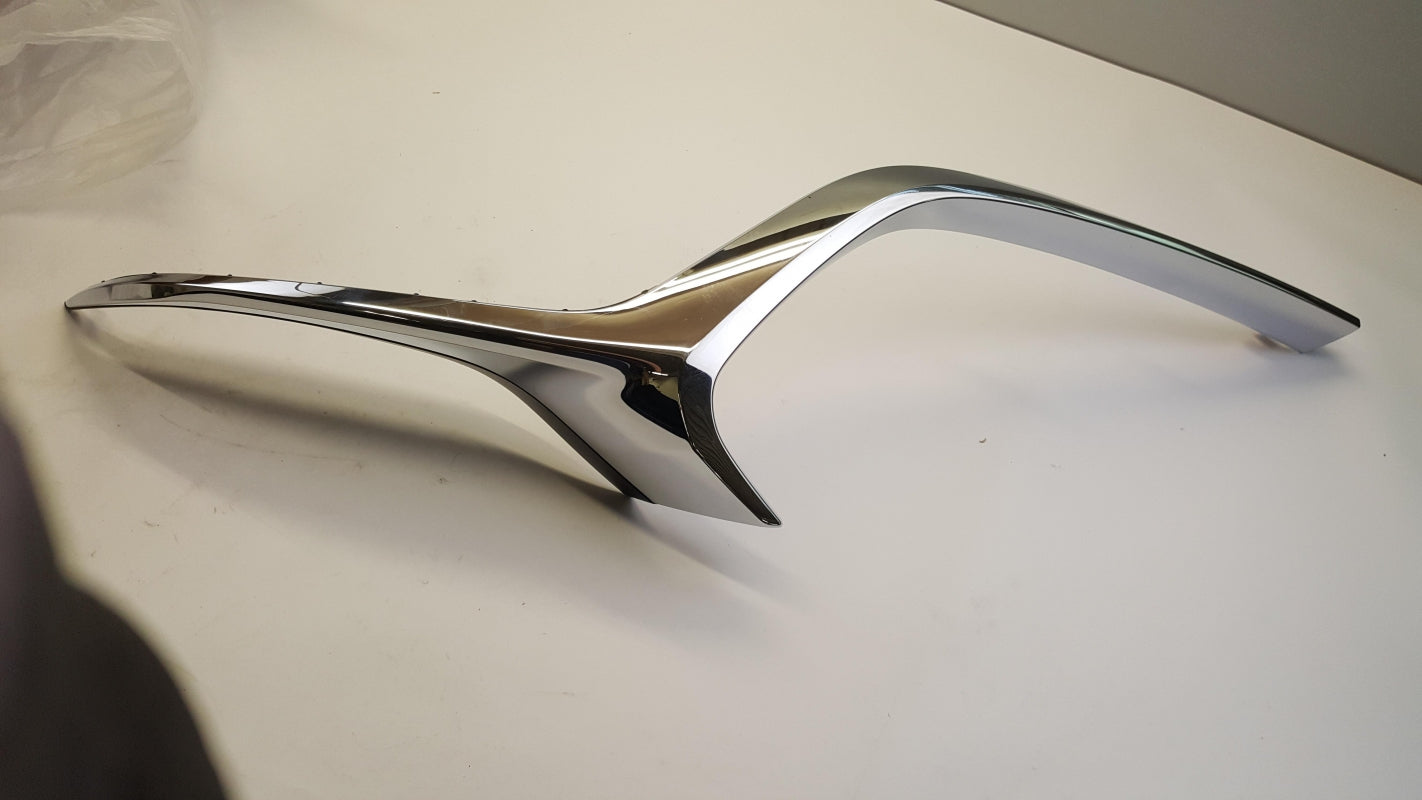 Original OE MAZDA Kühlergrill Zierleiste BCKA507K0C