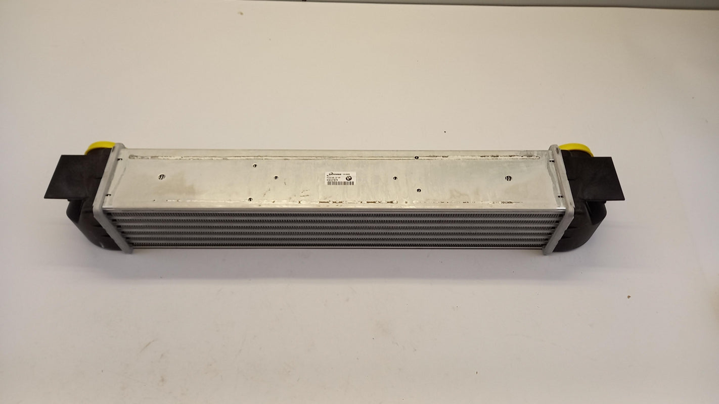Original BMW 5' E39 7' E38 Ladeluftkühler 17512247359