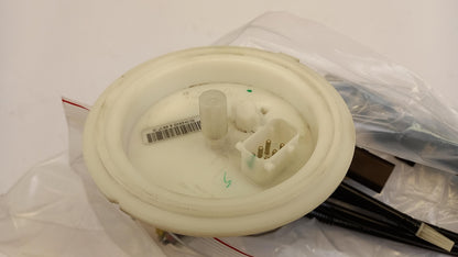 Original BMW 6 E63 E64 Kraftstoff-Fördereinheit 16147174894