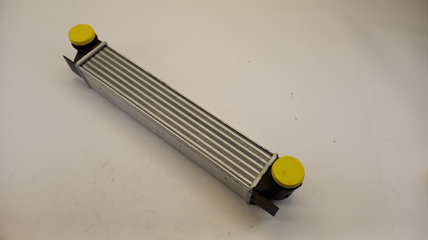 Original OE BMW intercooler 17512247359 