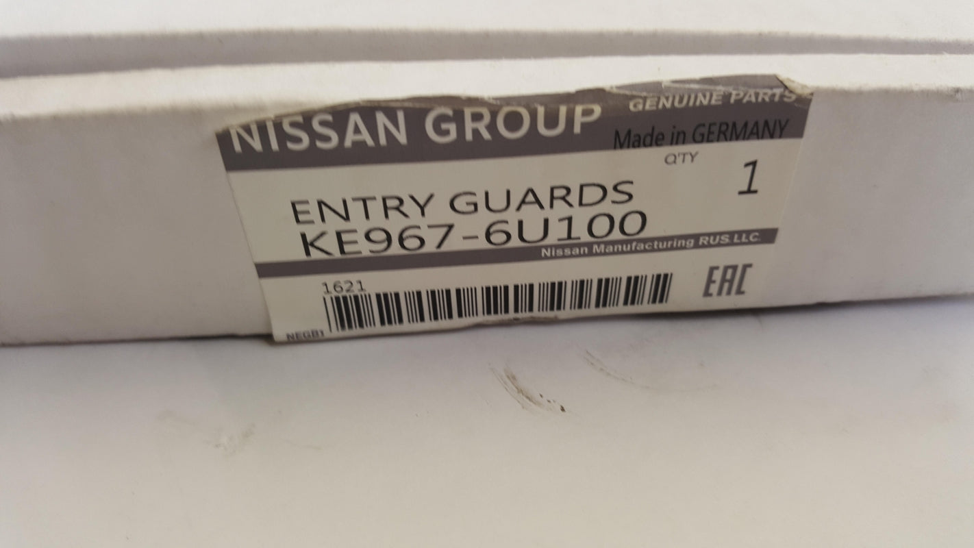 Original NISSAN Qashqai 2021> Eingangstür-Schutzvorrichtungen Satz KE9676U100