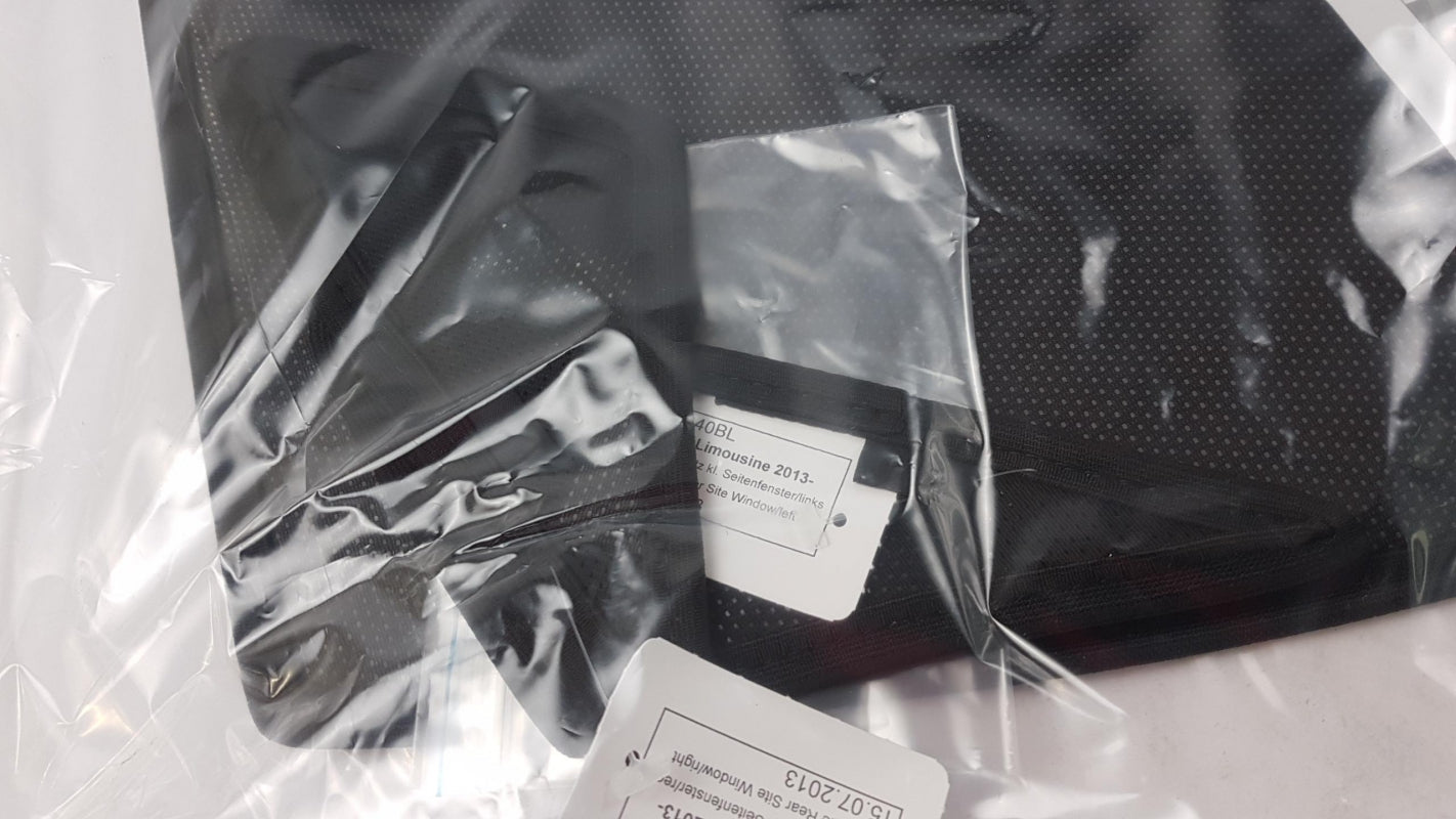 Original AUDI A3 Sonnenschutz für Heck- und Seitenscheibe 3-teilig 8V5064160