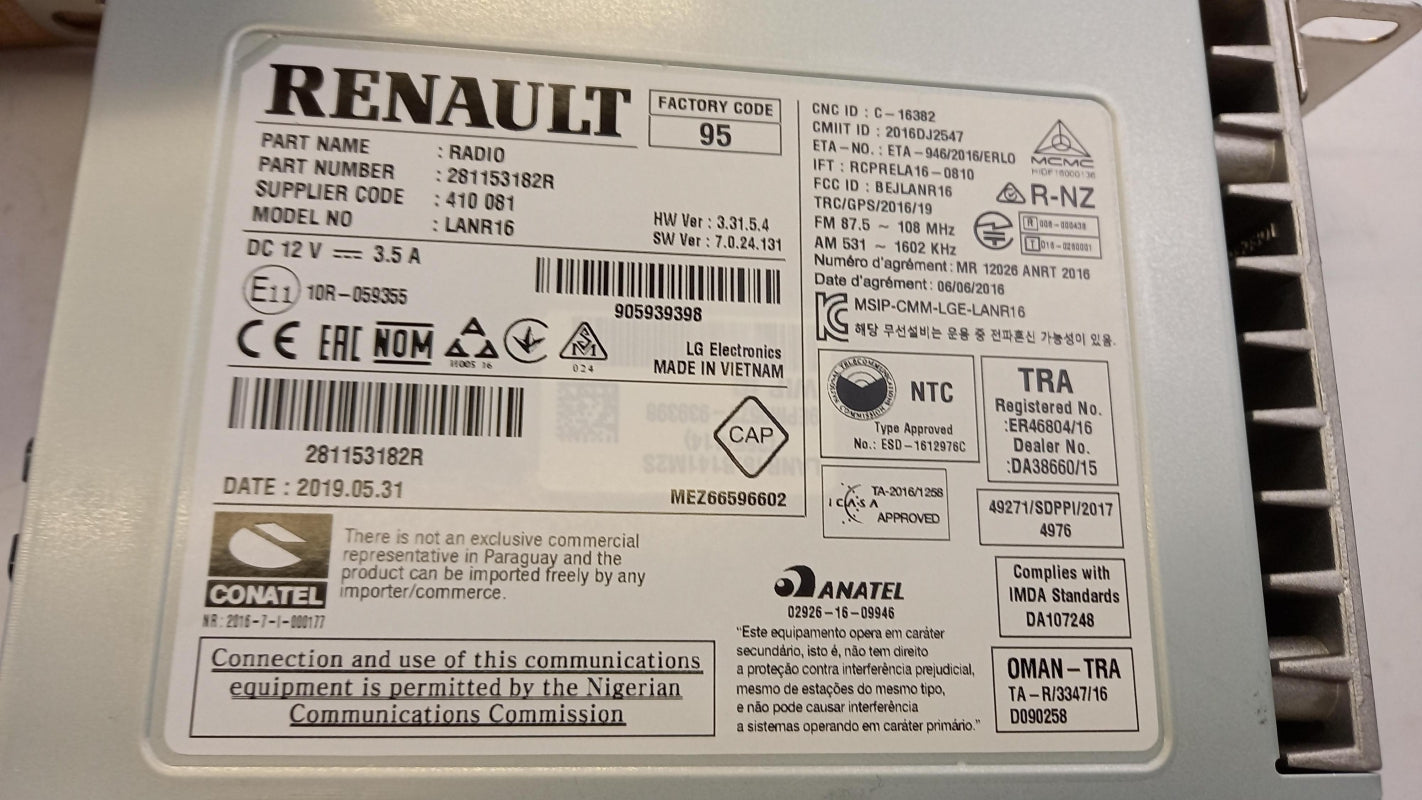 Original OE RENAULT Multimedia-Systeme 281153182R