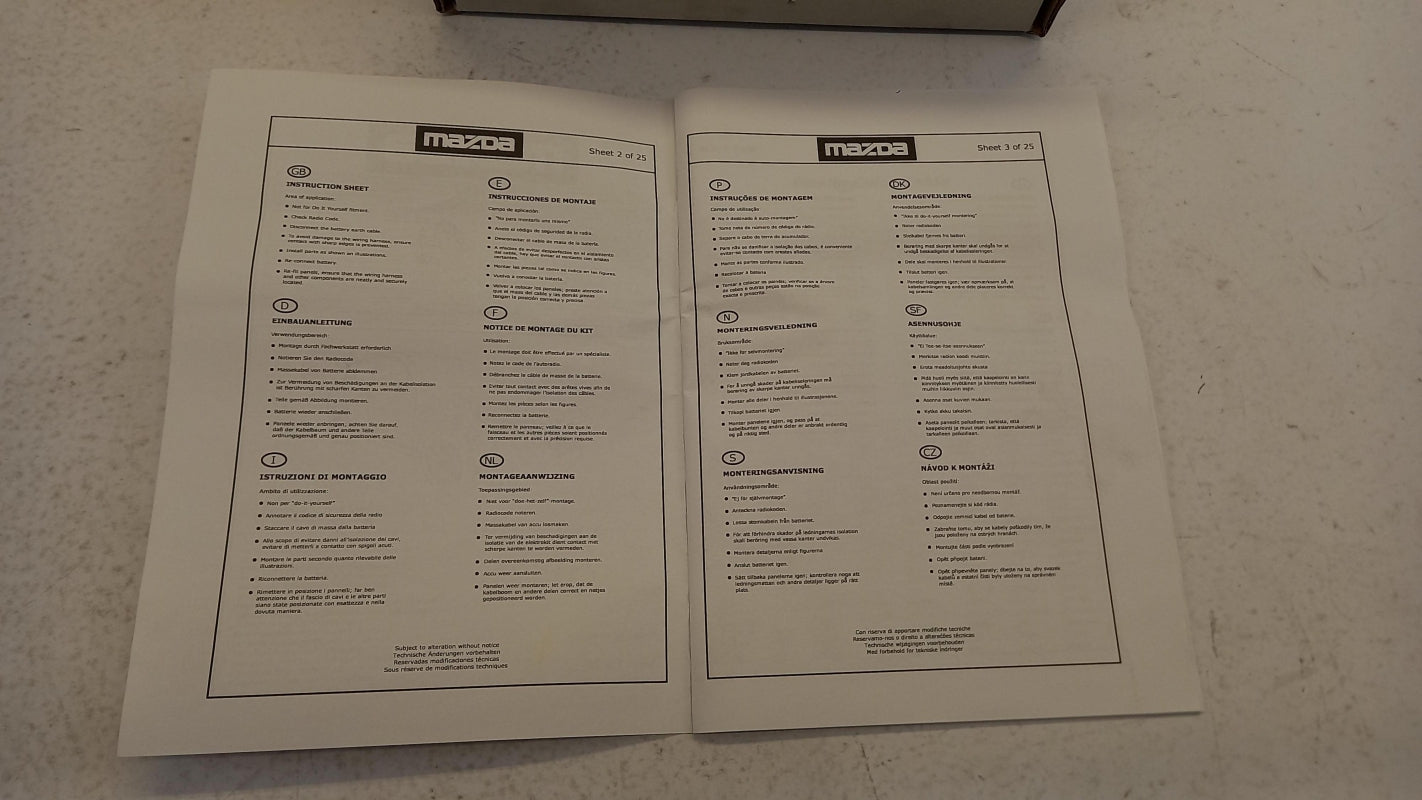 Original MAZDA CX-5 II 2017> Türverkleidungsbeleuchtung mit Mazda-Logo C850V7540