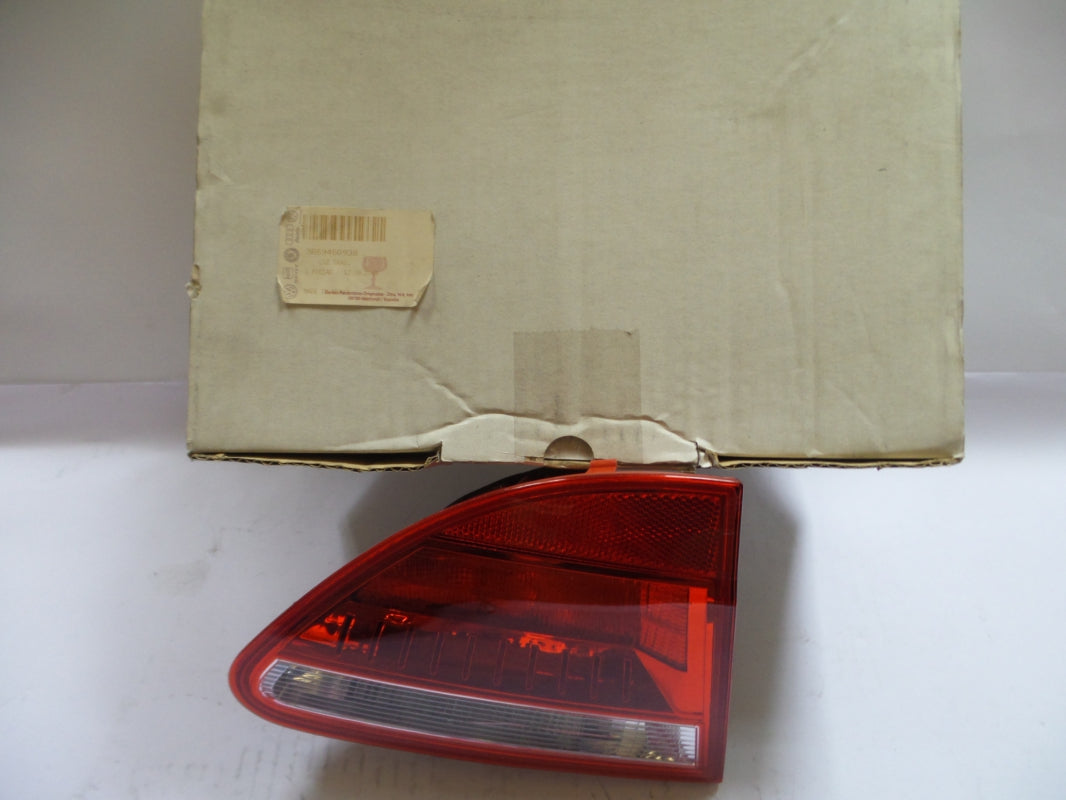 Original OE Volkswagen Heckleuchte 3R5945093B