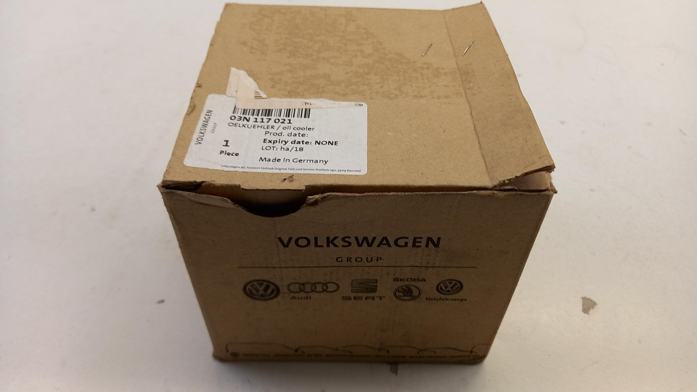 Original VW Jetta Beetle 5C SKODA Octavia 5E Yeti 2.0TDI Motorölkühler 03N117021