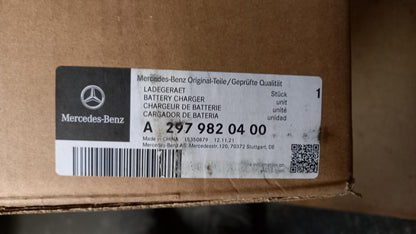 Original MERCEDES-BENZ Flexibles Ladesystem Set EU 32/1-phasig A2979820400