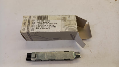 Original OE Volkswagen Verstärker 7N0035552Q