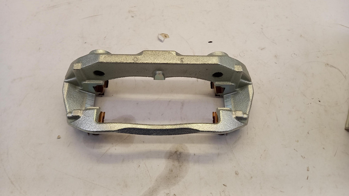 Original OE MERCEDES-BENZ Bremssattel Träger A0004214106