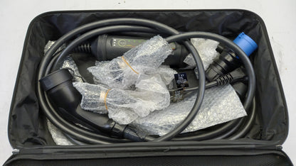 Original MERCEDES-BENZ Flexibles Ladesystem Set EU 32/1-phasig A2979820400