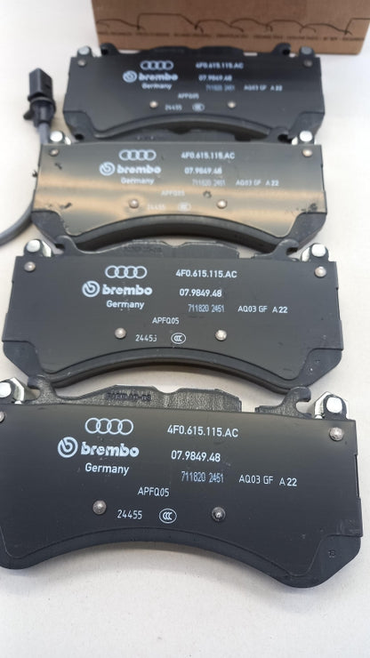 Original AUDI RS6 (2013-2018) Bremsbeläge Satz Vorne 4G0698151AE