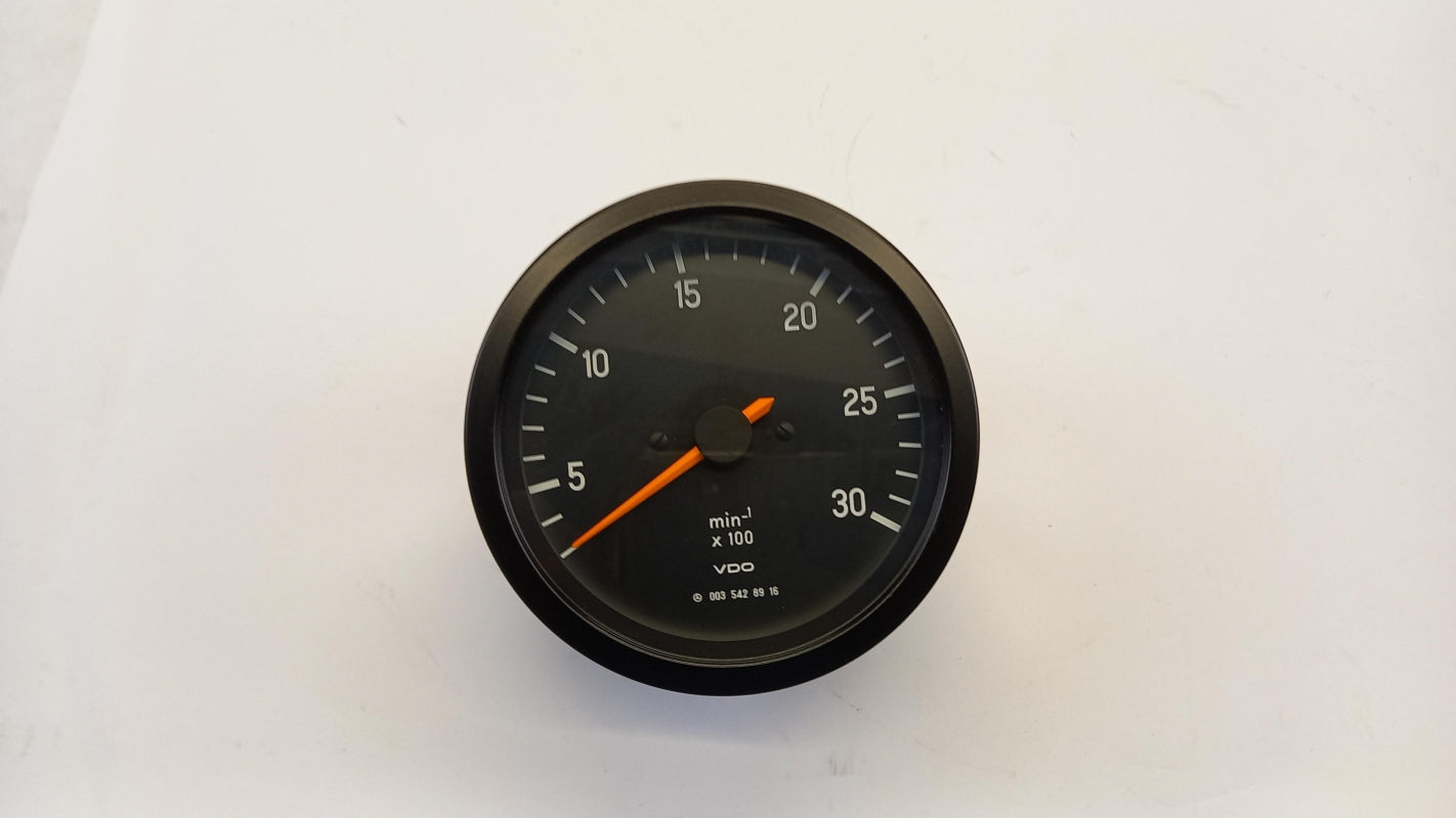 Original MERCEDES-BENZ W901-W905 Sprinter  Drehzahlmesser Tacho A0035428916