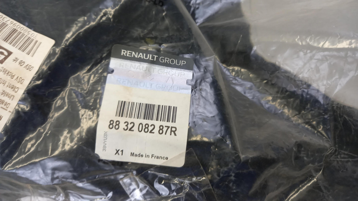 Original RENAULT Captur Sitzbezug 883208287R