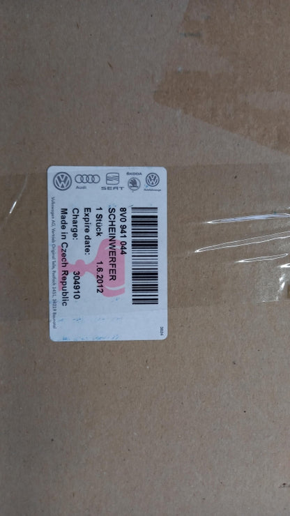 Original AUDI A3 III '13- Bi-Xenon Hauptscheinwerfer rechts 8V0941044