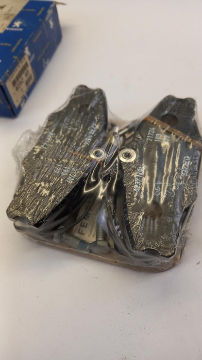 Original PEUGEOT 406 Bremsbeläge Satz Vorne 425268