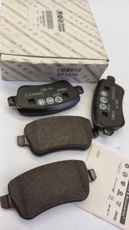 Original FIAT Croma Scheibenbremse Bremsbeläge hinten 77364168